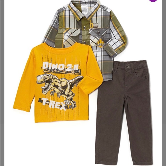 NWT Little Me Boy/'s 2pc Pants Set Size 12 months Khaki//Green Camo Truck